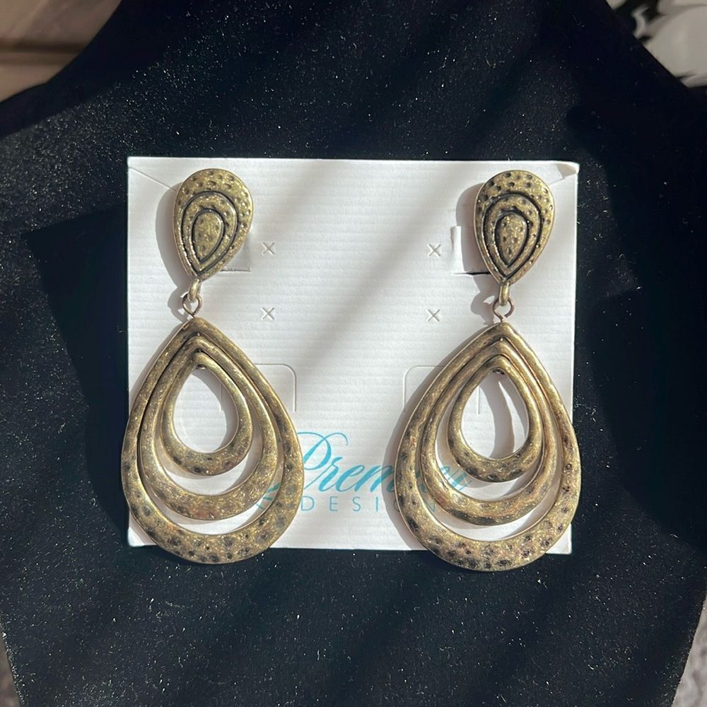 NWT Premier Designs “Globe Trotter” Antiqued Gold Earrings